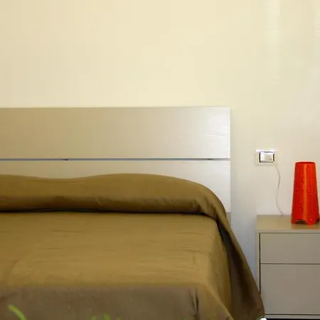 Gilda E Vesuvio Бергамо